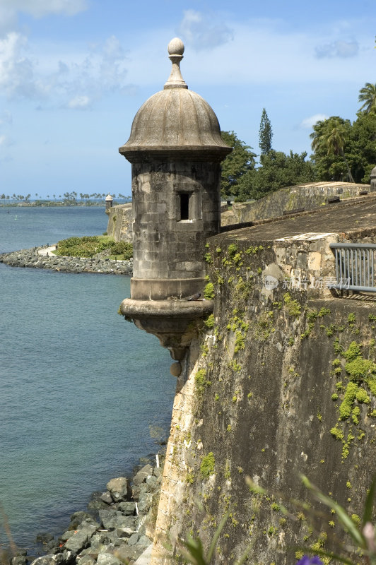 波多黎各的《Gun Tower》
